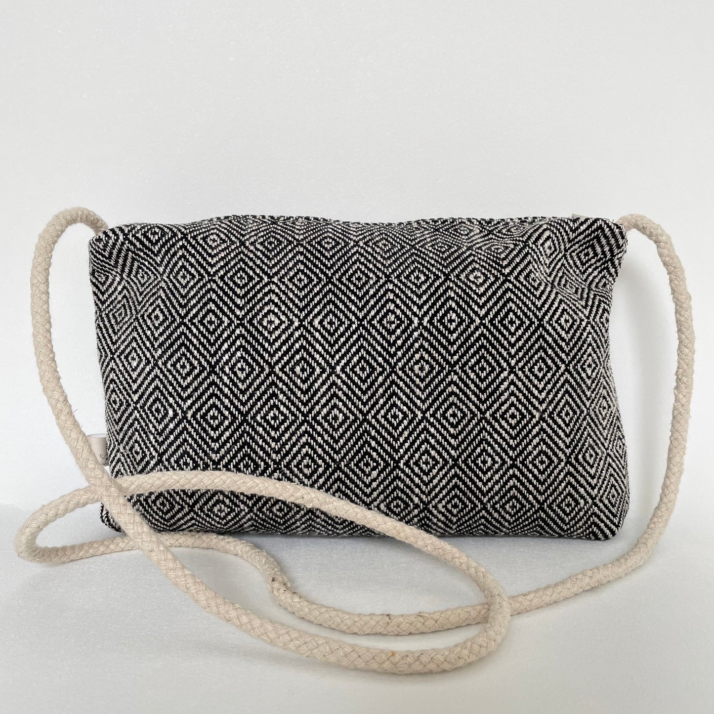 Clutch zig zag zwart/ wit